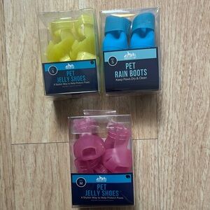 Yellow and Blue Small Pet and Pink Medium Accessories (Sold Separately)